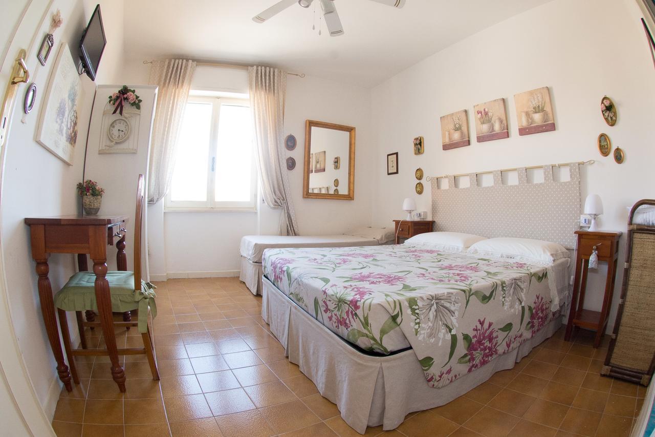 B&B Lo Sperone Alghero Bagian luar foto