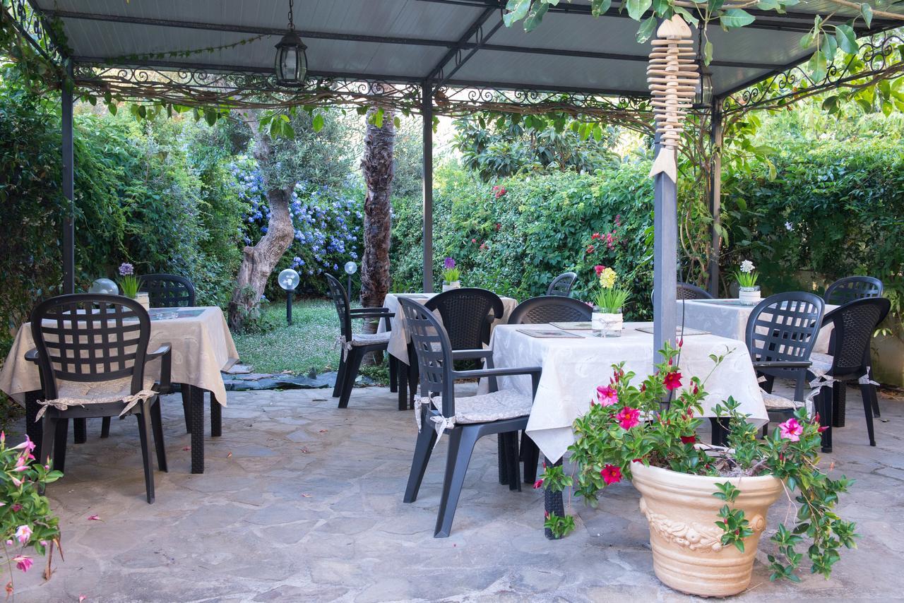 B&B Lo Sperone Alghero Bagian luar foto